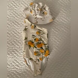 Kith girls size 2T swimsuit and hat